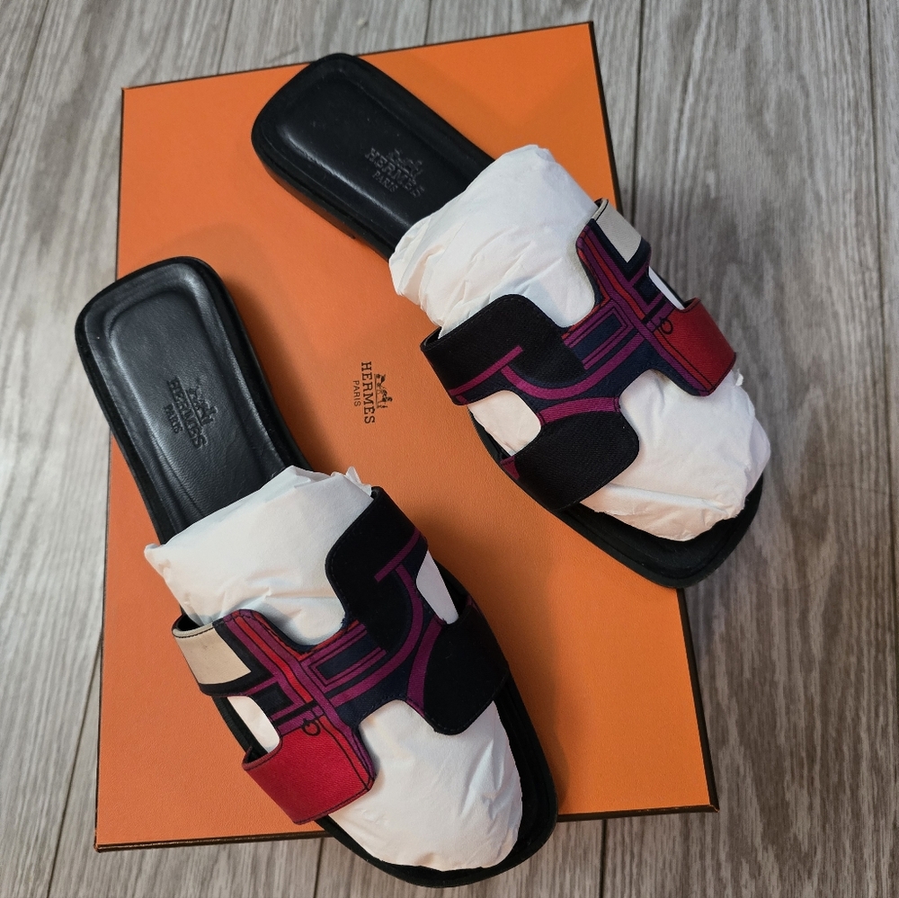 Hermes Oran Sandals